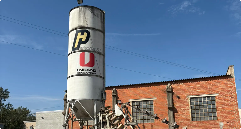 Peces de formigó amb més de 20 anys d'història